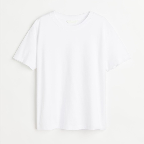 H&M Tops - H&M divide basic T-shirt | 100% cotton